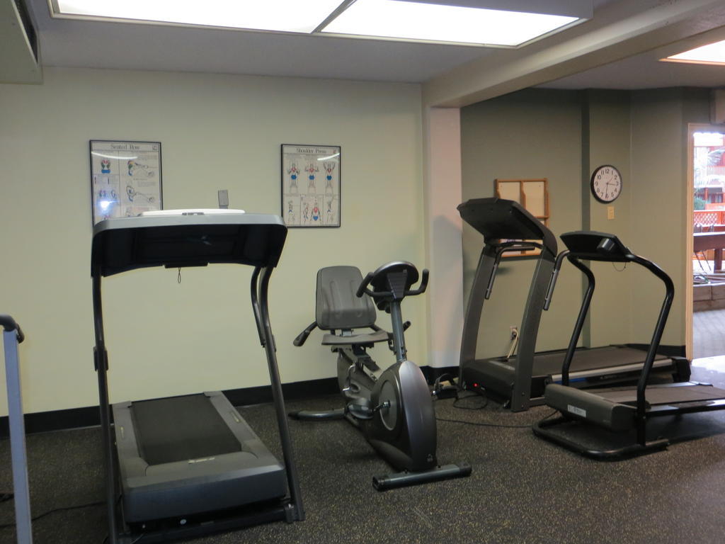 Clarion Inn Conference Center モデスト エクステリア 写真