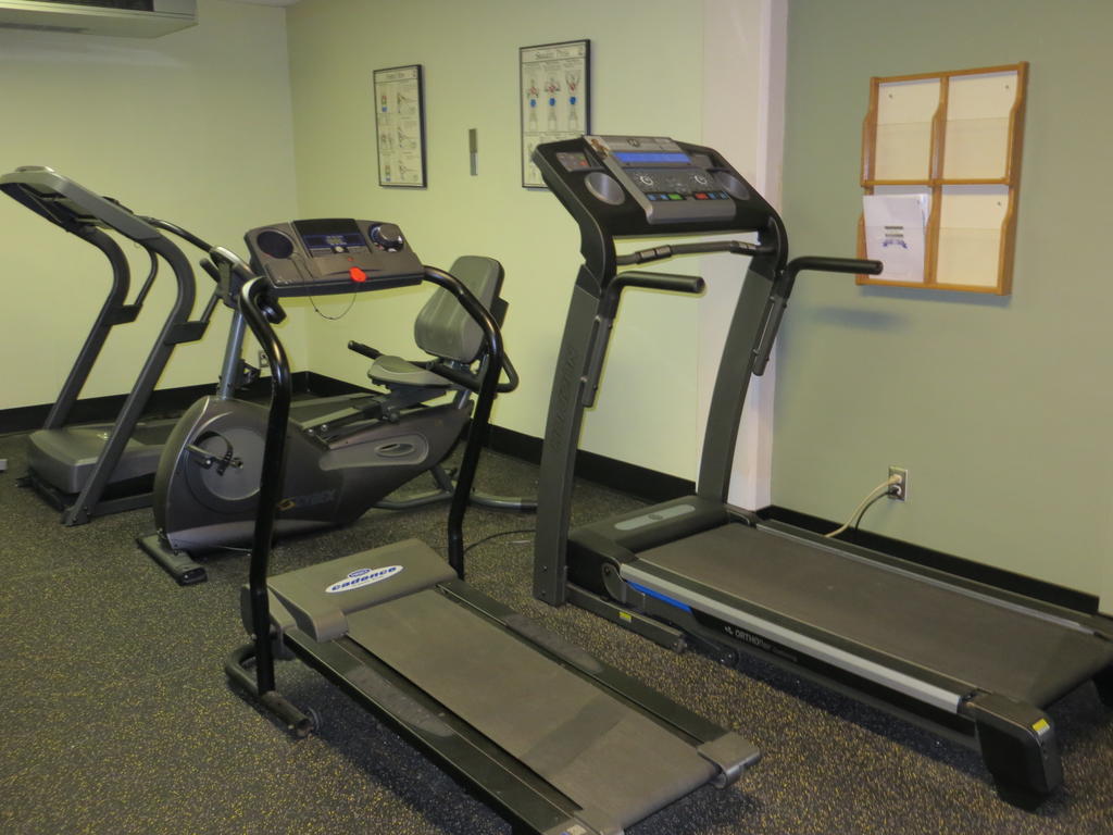 Clarion Inn Conference Center モデスト エクステリア 写真