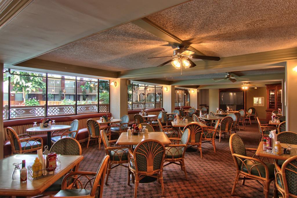 Clarion Inn Conference Center モデスト エクステリア 写真